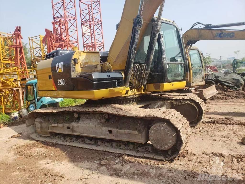 CAT 320 D Escavadoras de rastos