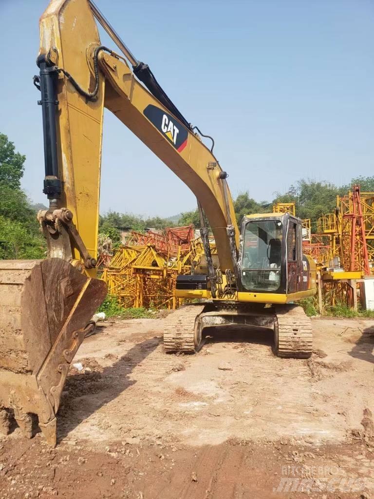 CAT 320 D Escavadoras de rastos