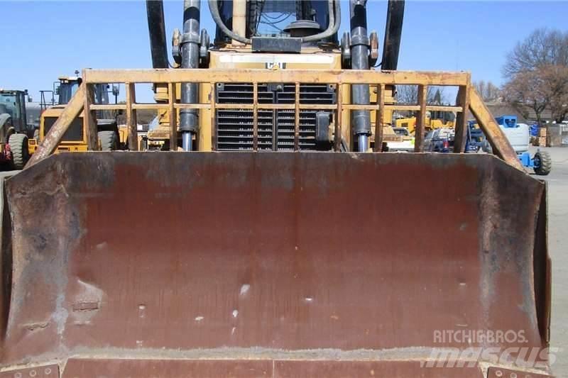 CAT D6R2 Dozers - Tratores rastos