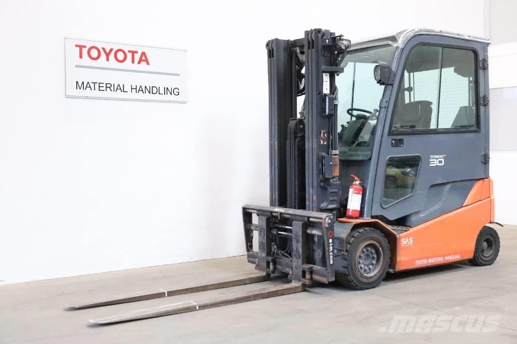 Toyota 8FBMT30 Empilhadores eléctricos