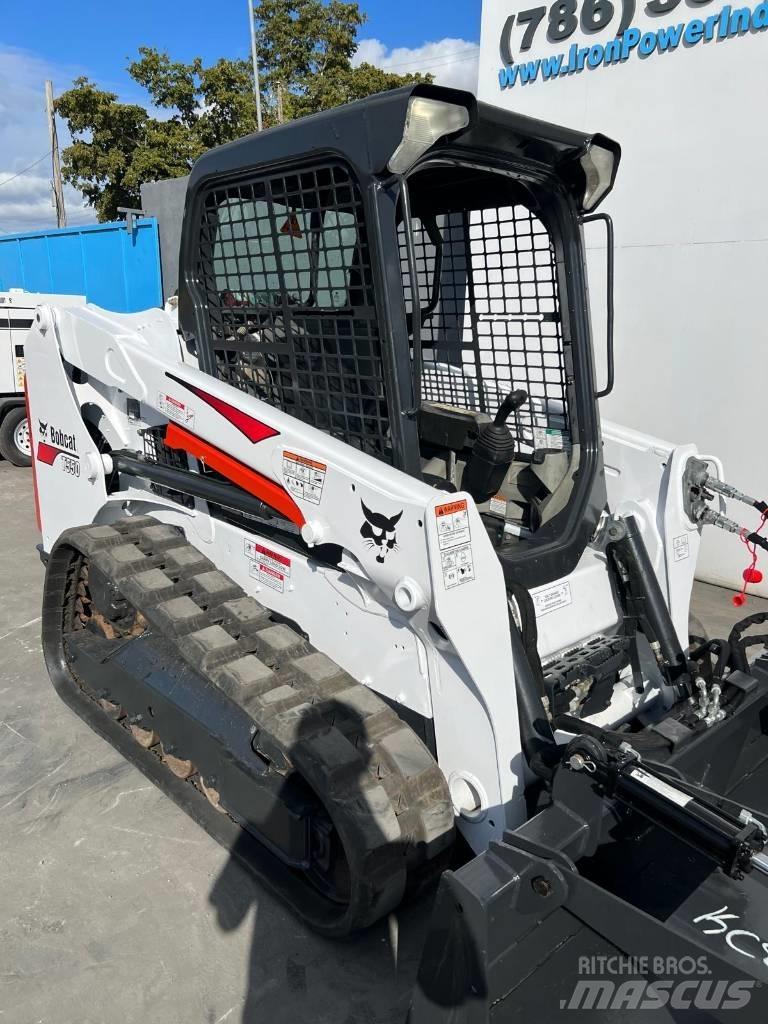 Bobcat T 550 Carregadoras de direcção deslizante