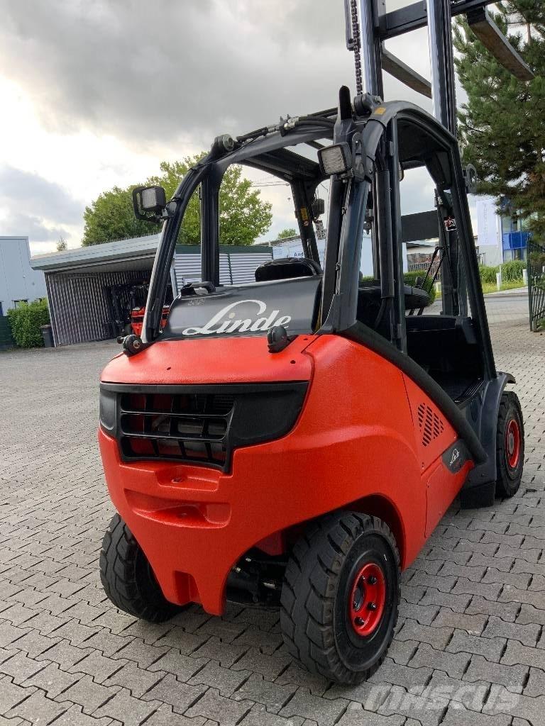 Linde H35T-02 Empilhadores a gás