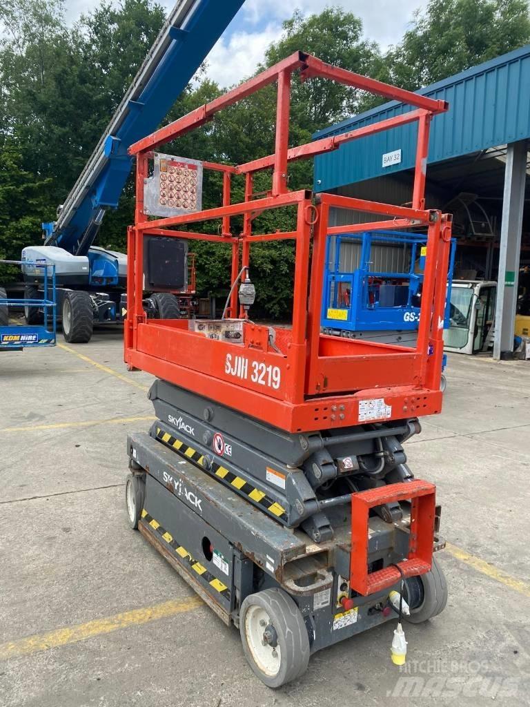 SkyJack SJ 3219 Elevadores de tesoura