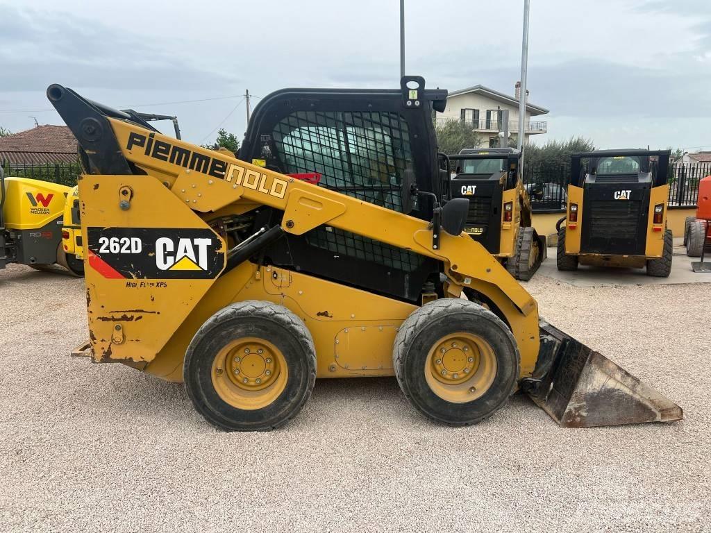 CAT 262 D Carregadoras de direcção deslizante