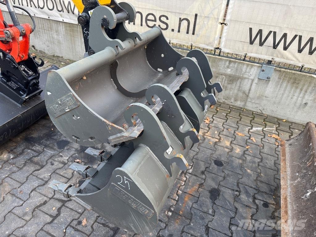 Komatsu PC 26 MR-3 Mini Escavadoras <7t