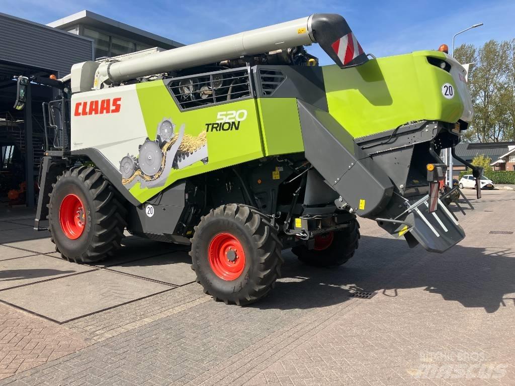 CLAAS Trion 520 Ceifeiras debulhadoras