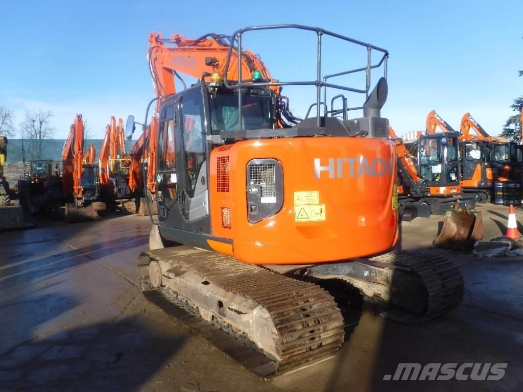 Hitachi ZX 135 US-6 Escavadoras de rastos
