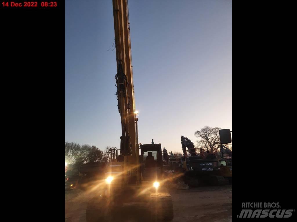Komatsu PC210LC Escavadoras de longo alcance
