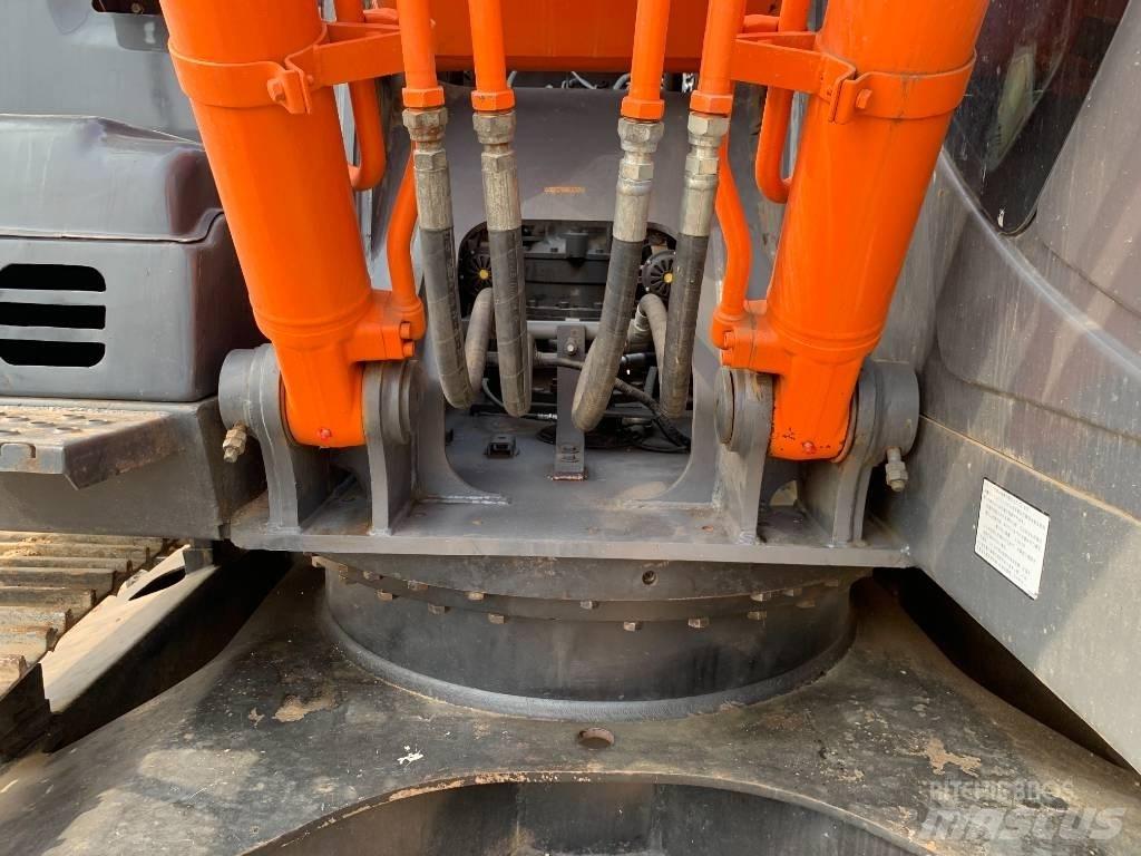Hitachi ZX210G Escavadoras de rastos
