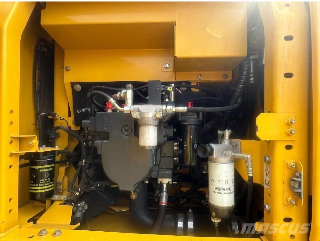 Komatsu PC 210 LC-11 Escavadoras de rastos