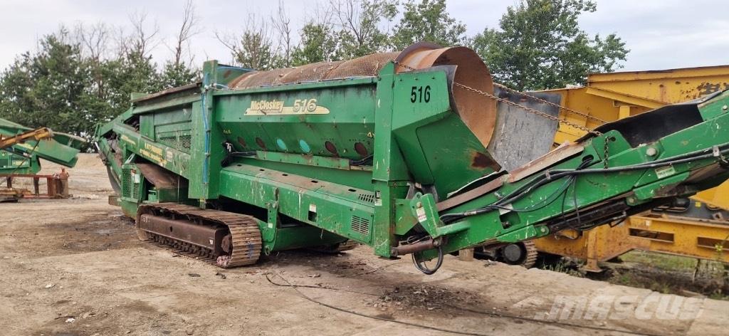 McCloskey 516RT Crivos móveis