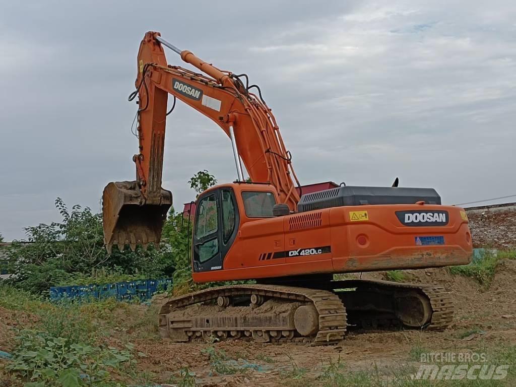 Doosan DX420LC Escavadoras Midi 7t - 12t