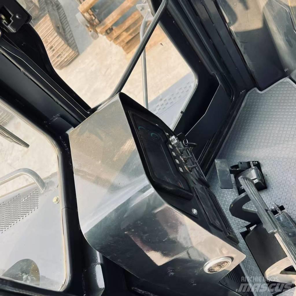 Shantui SD 22 Dozers - Tratores rastos