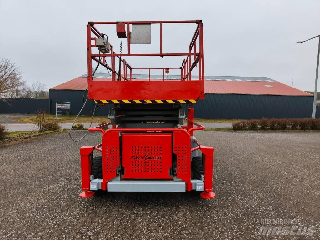 SkyJack SJ 9250 RT Elevadores de tesoura