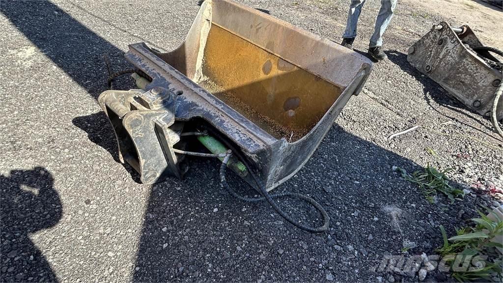 JCB 4CX PRO Retroescavadoras