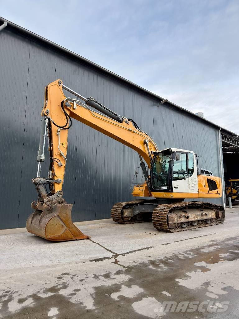 Liebherr R922 SLC Escavadoras de rastos