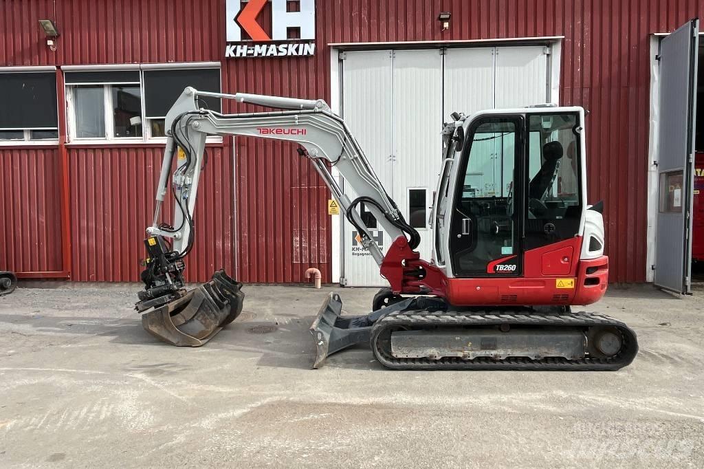 Takeuchi TB 260 Mini Escavadoras <7t