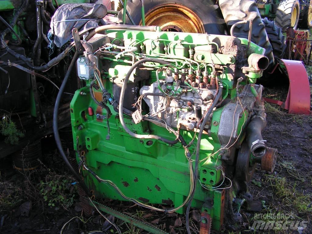 John Deere 8100 Motores agrícolas
