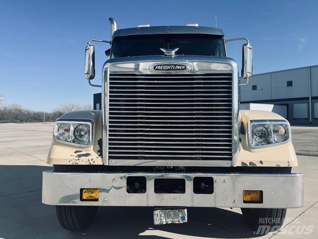 Freightliner 122 SD Tractores (camiões)