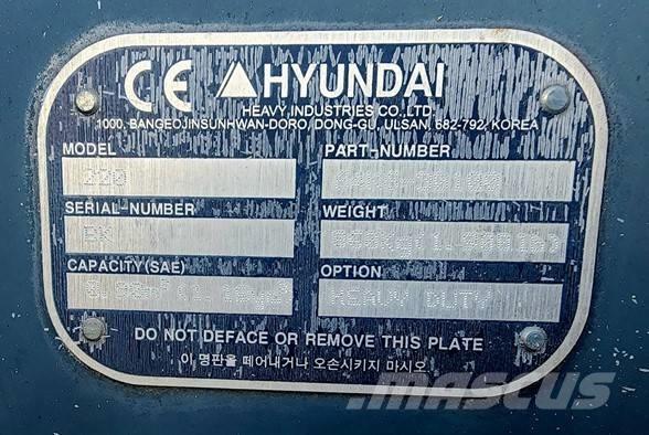 Hyundai 220 Baldes