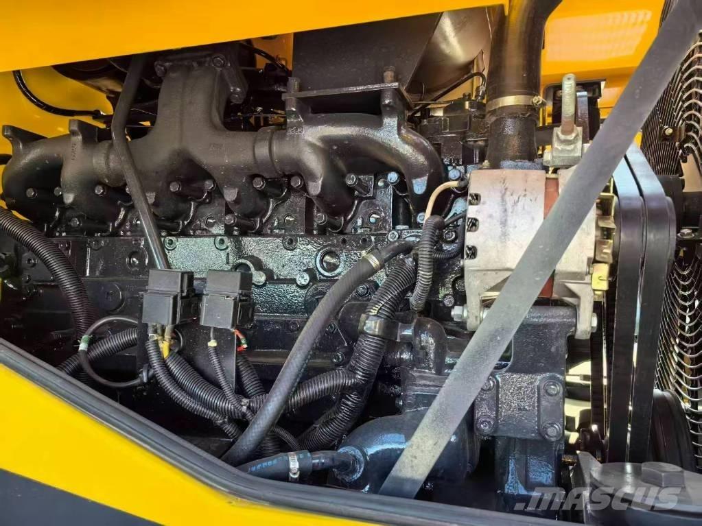 Komatsu WA 470 Pás carregadoras de rodas