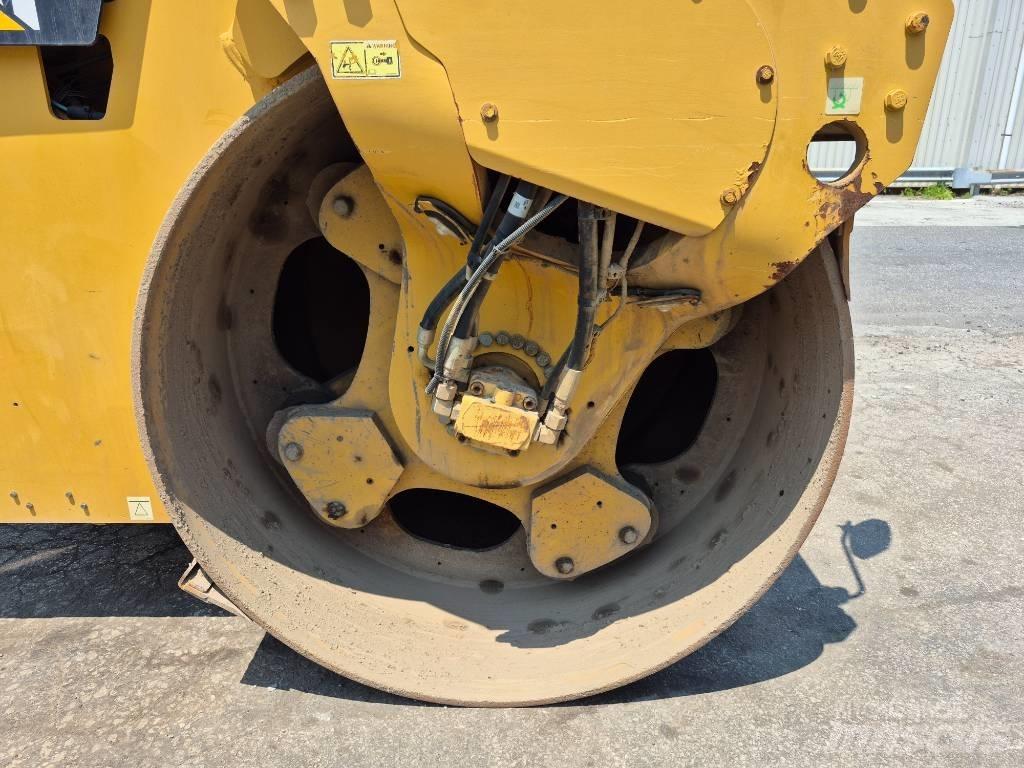 CAT CB 64 Cilindros Compactadores tandem