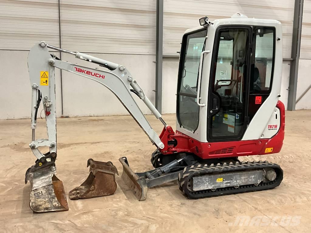 Takeuchi TB 216 Mini Escavadoras <7t