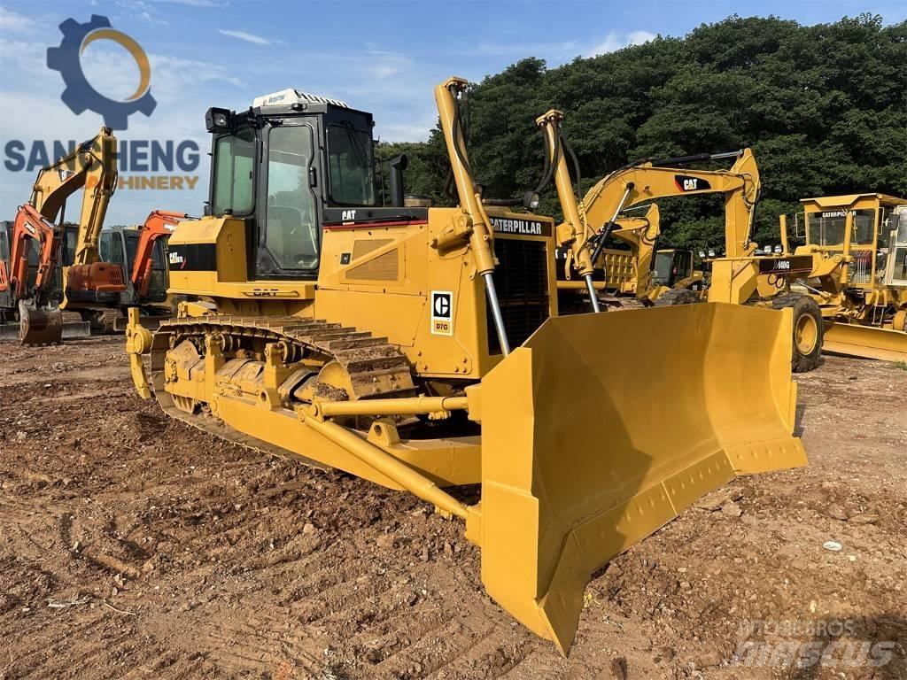 CAT D7G Dozers - Tratores rastos
