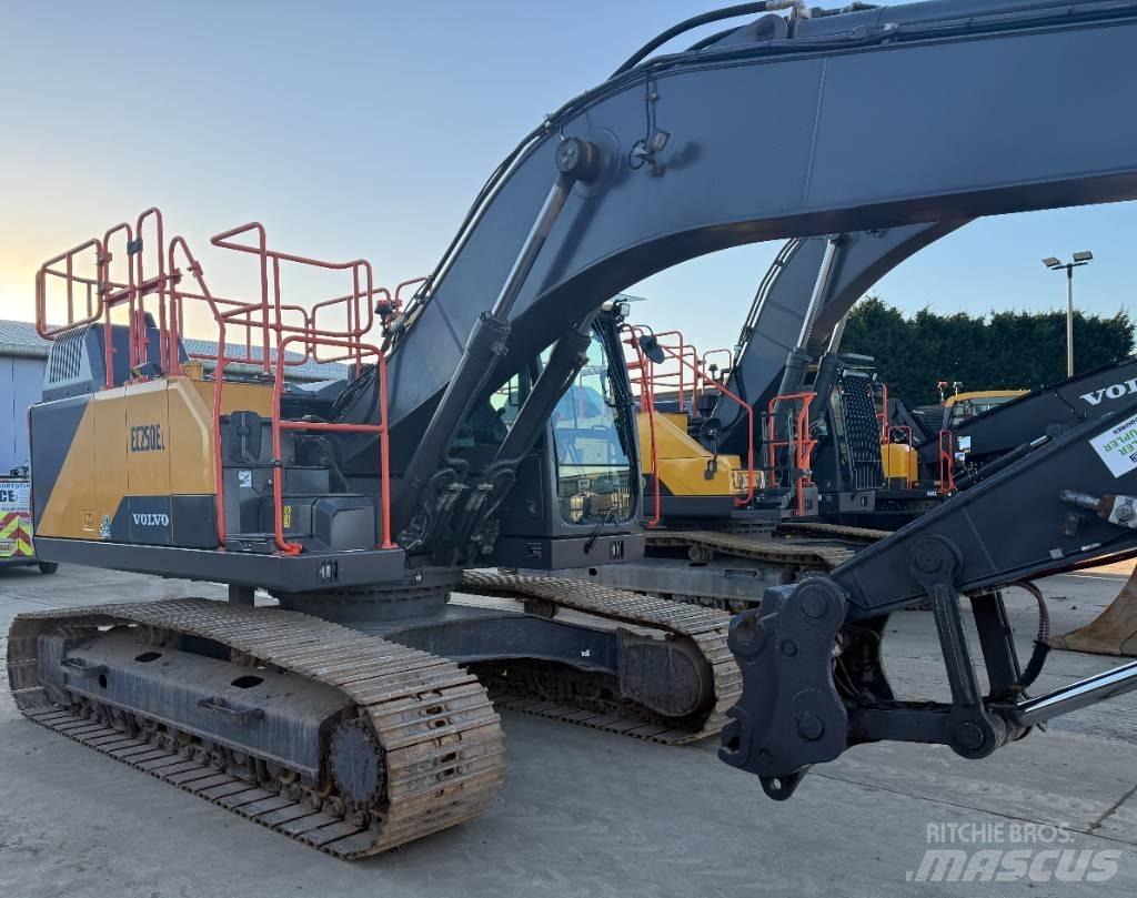 Volvo EC 250 EL Escavadoras de rastos