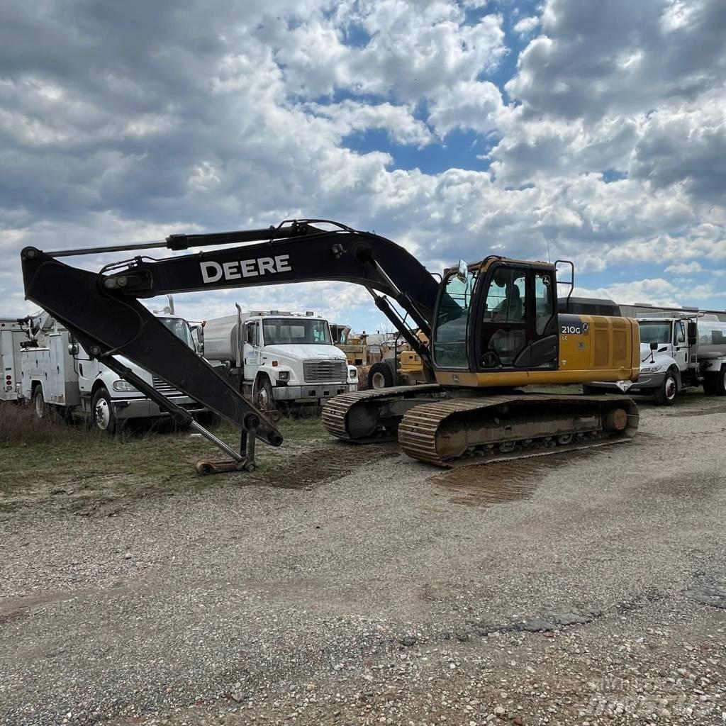 DEERE 210G Escavadoras de rastos