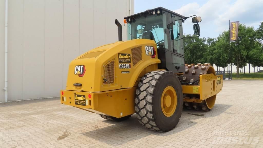 CAT CS74B Cilindros Compactadores monocilíndricos
