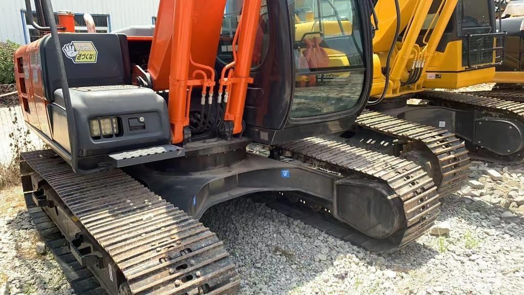 Hitachi ZAXIS120 Escavadoras de rastos