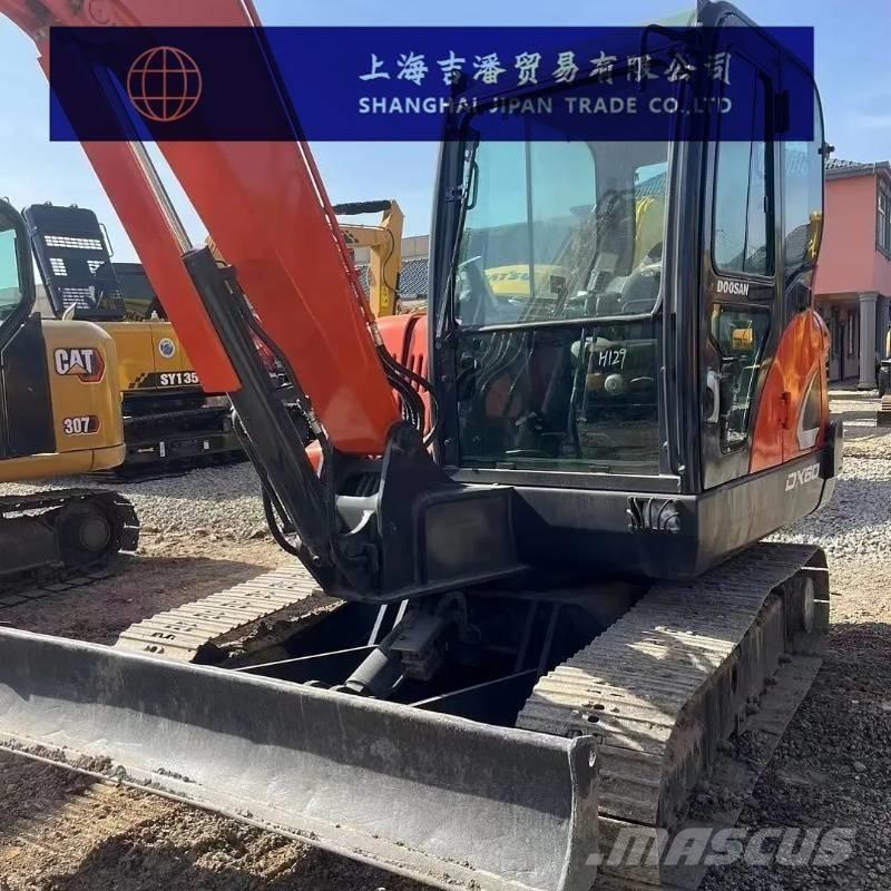 Doosan DX 60 Mini Escavadoras <7t