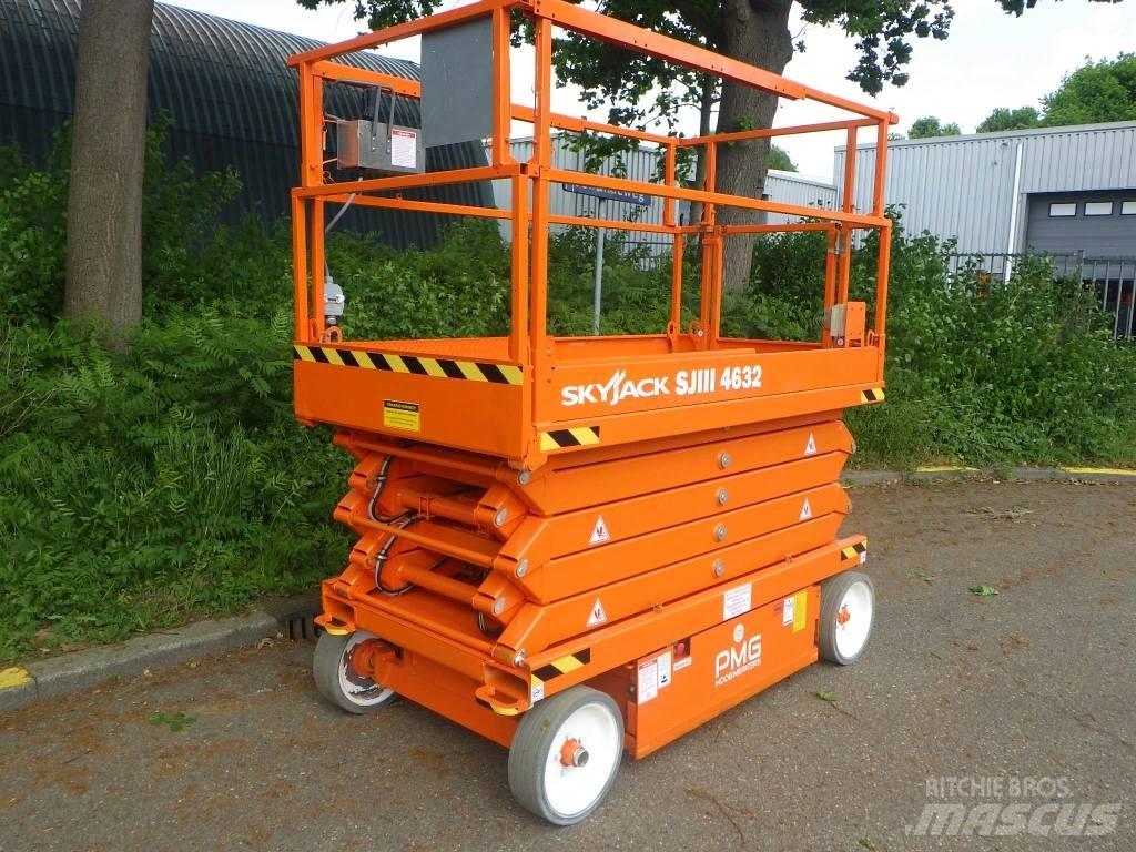 SkyJack SJ4632 Elevadores de tesoura