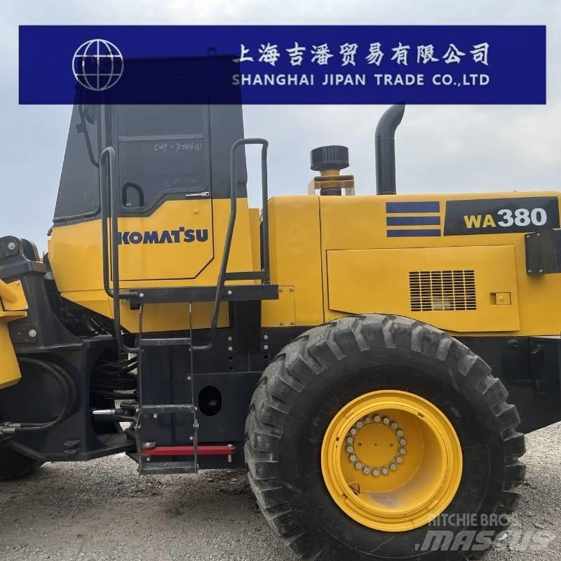 Komatsu WA 380 Pás carregadoras de rodas