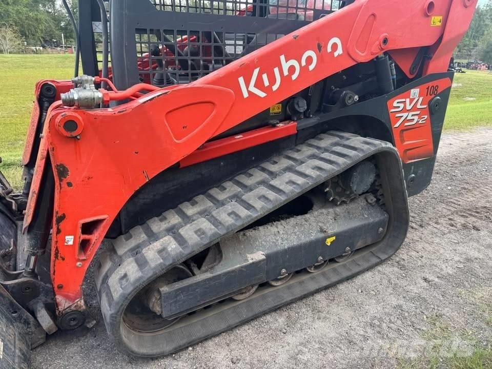 Kubota SVL 75-2 Carregadoras de direcção deslizante