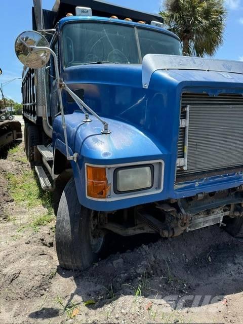 Mack CH613 8x4 2002 Camiões basculantes