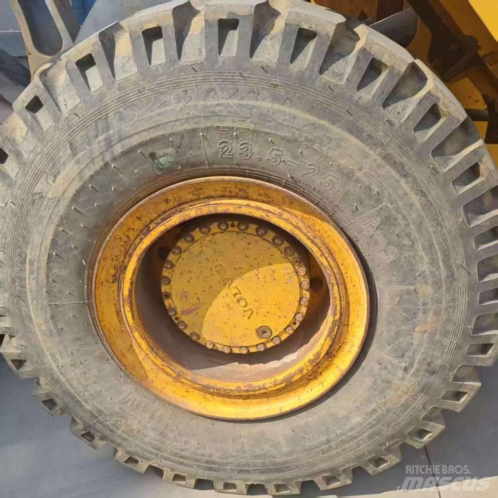 Volvo L 105 Pás carregadoras de rodas