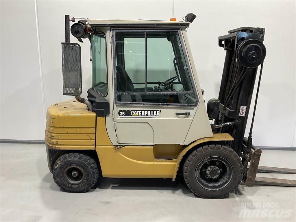 CAT DP35A Empilhadores Diesel