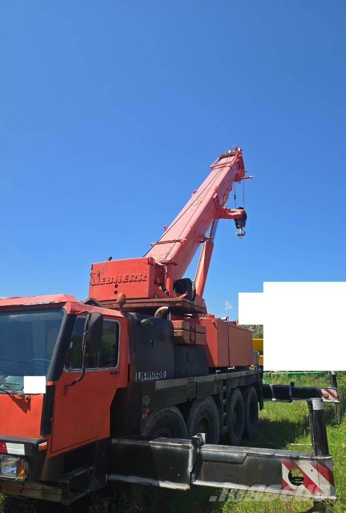 Liebherr LTM 1090-2 Gruas Todo terreno