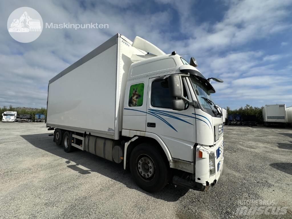 Volvo FM 480 Camiões de caixa fechada