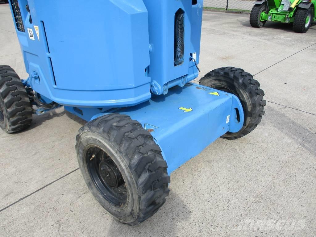 Genie Z34/22 (436) Plataformas de braço compactas auto-propulsão
