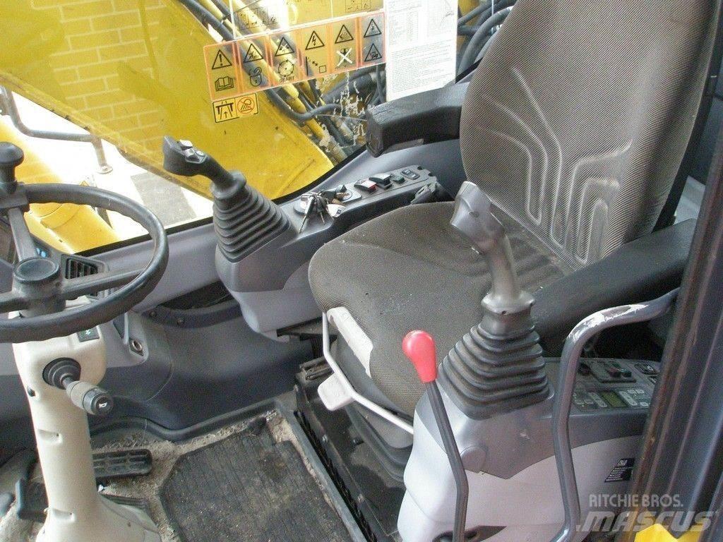 Komatsu PW140-7 Escavadoras de rodas