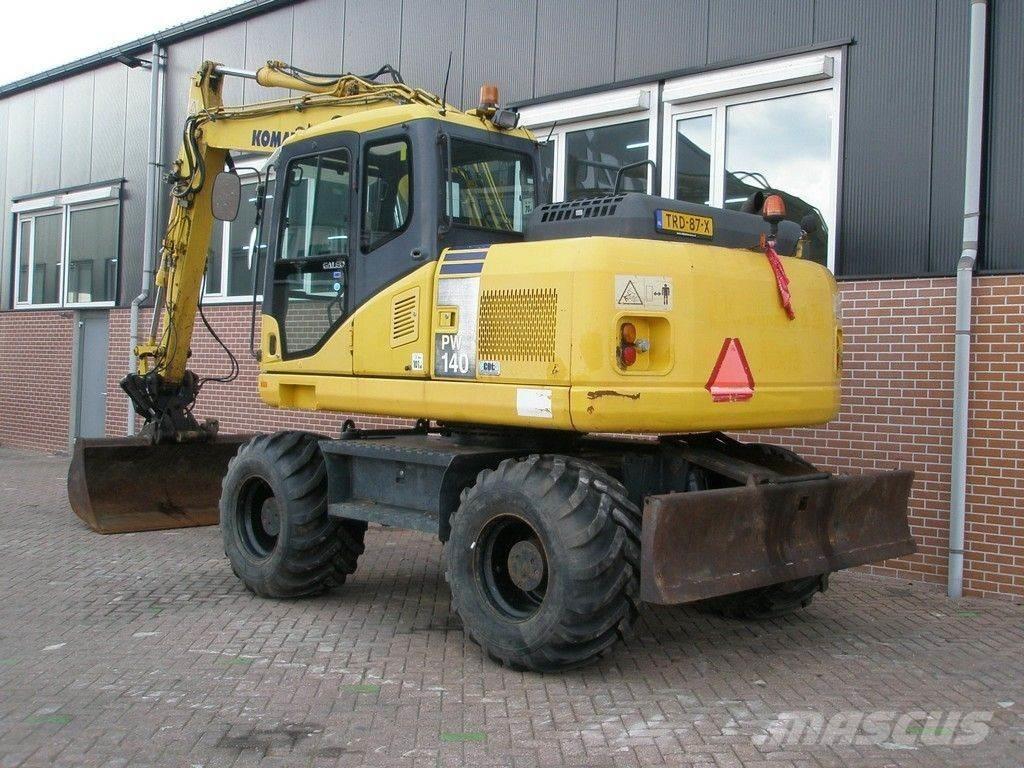 Komatsu PW140-7 Escavadoras de rodas