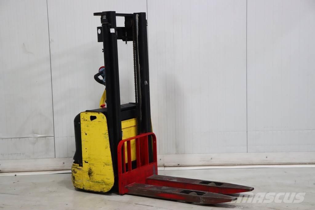 Hyster S1.0 AC Empilhador para operador externo