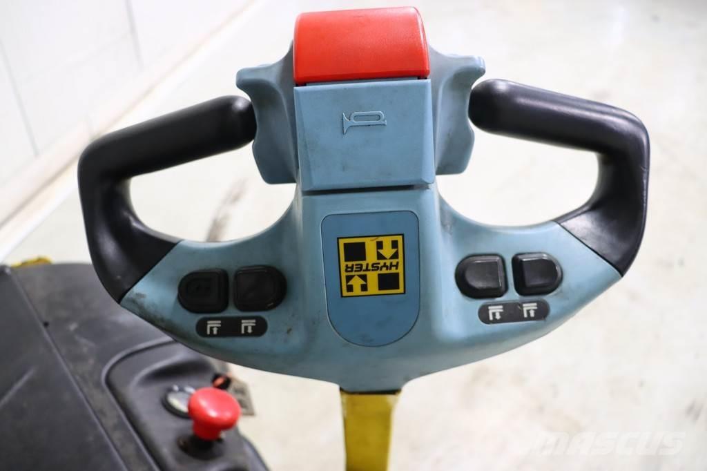 Hyster S1.0 AC Empilhador para operador externo