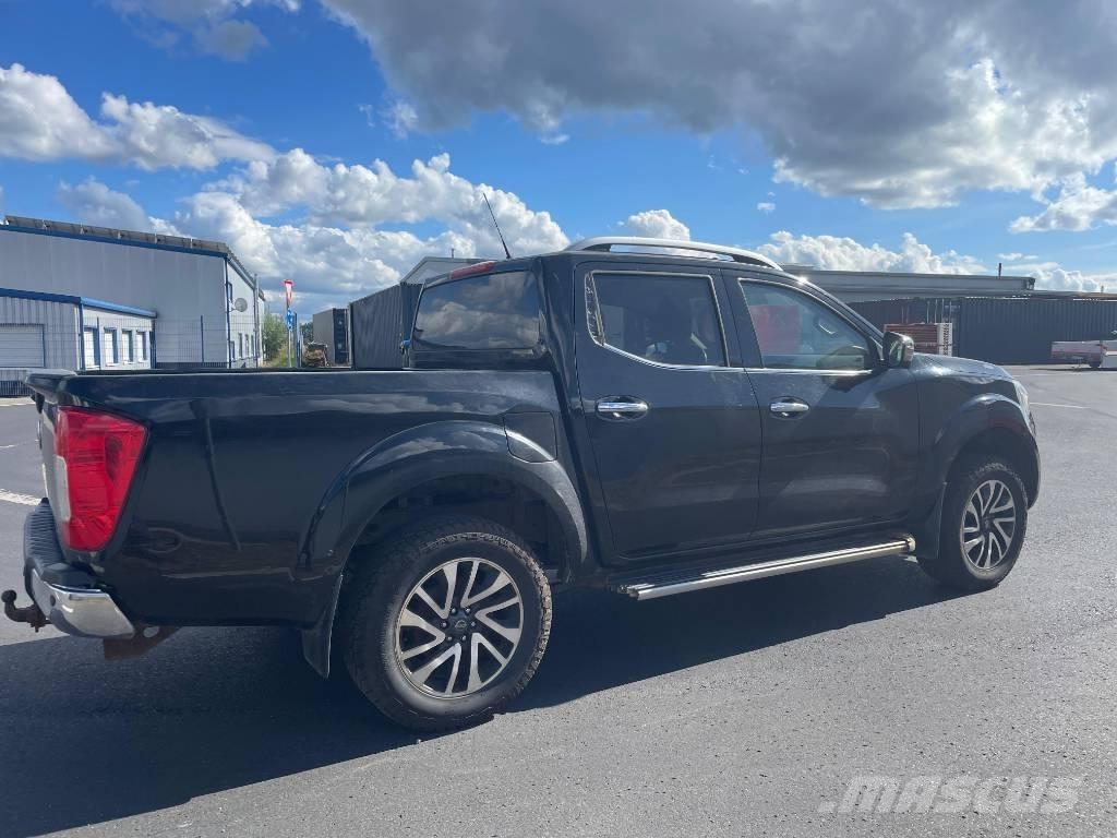 Nissan Navara Pick up de caixa aberta