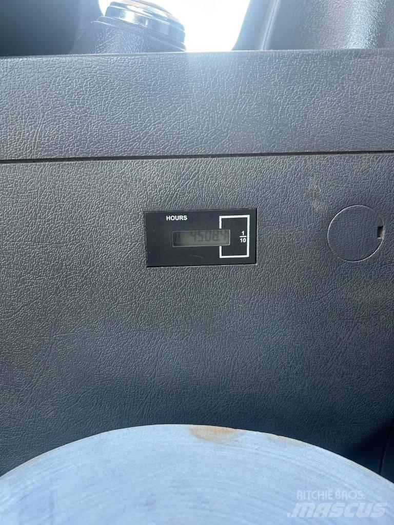 Hyundai HX220L Escavadoras de rastos