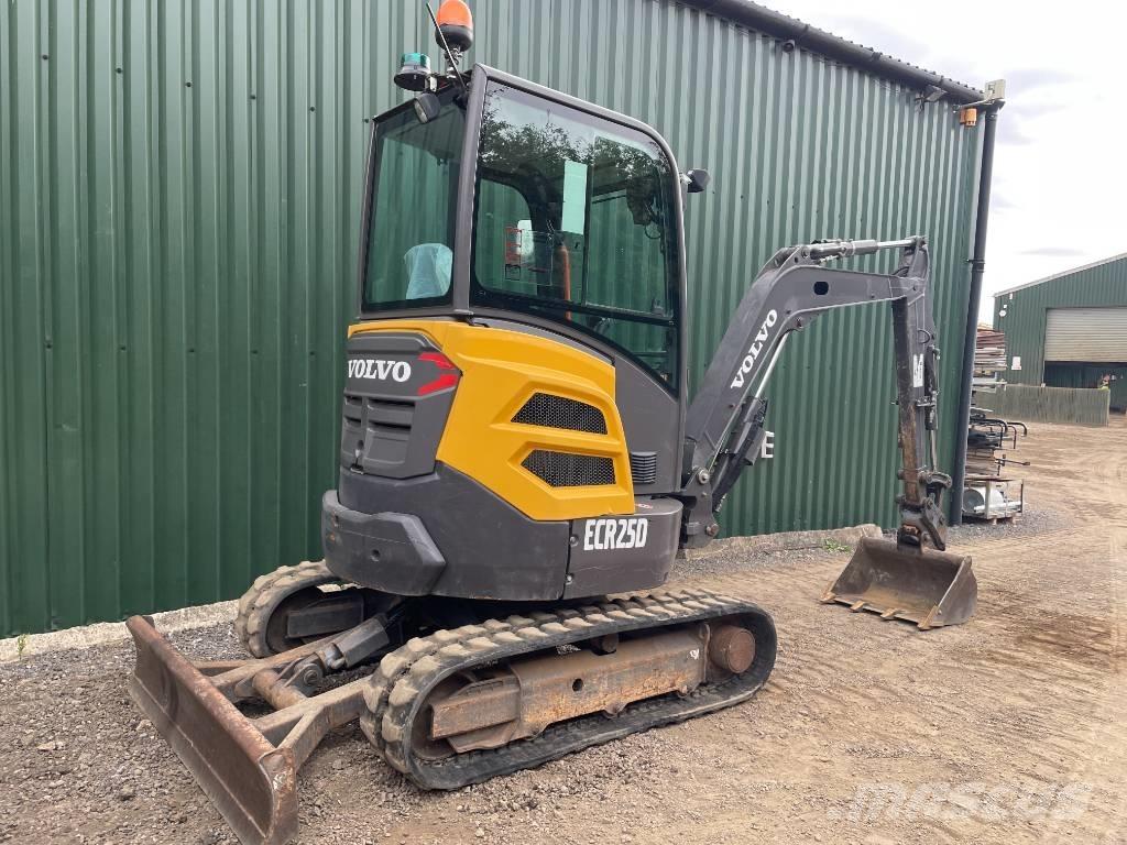Volvo ECR 25 D Mini Escavadoras <7t