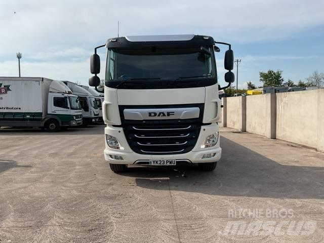 DAF CF 450 Camiões de guincho/estrado